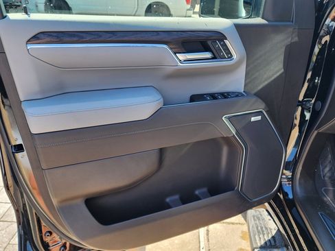 New 2026 GMC Sierra 1500 SLT w/ SLT Premium Plus Package image 14