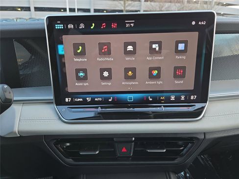 New 2026 Volkswagen Tiguan SE image 19