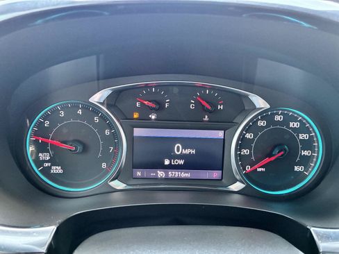 Used 2023 Chevrolet Traverse LT AWD/4WD image 18