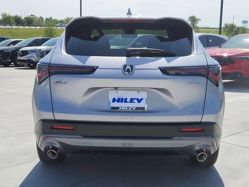 Used 2025 Acura ADX A-Spec image 4