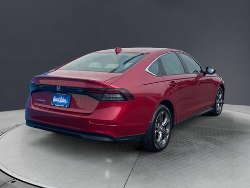 Used 2023 Honda Accord EX image 5