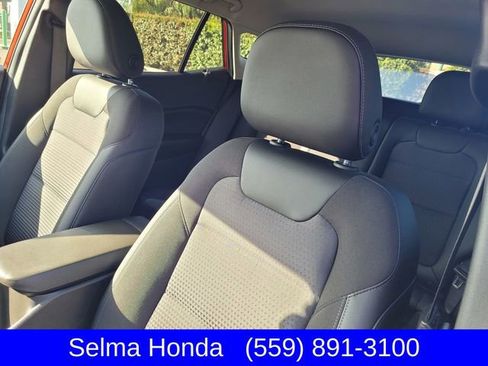 Used 2024 Chevrolet Trax LT w/ Driver Confidence Package image 12