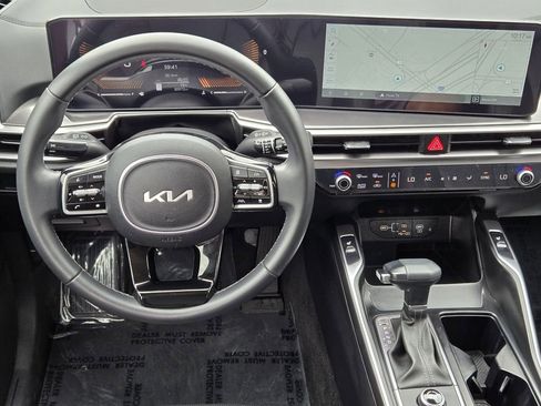 Certified 2025 Kia Sorento S w/ Panoramic Sunroof Package FWD image 10