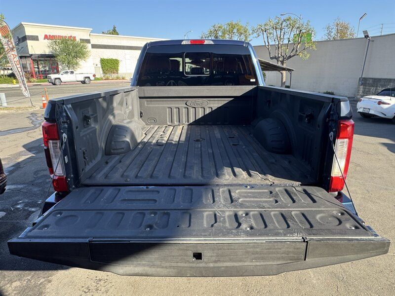 Used 2019 Ford F250 Lariat AWD/4WD image 18