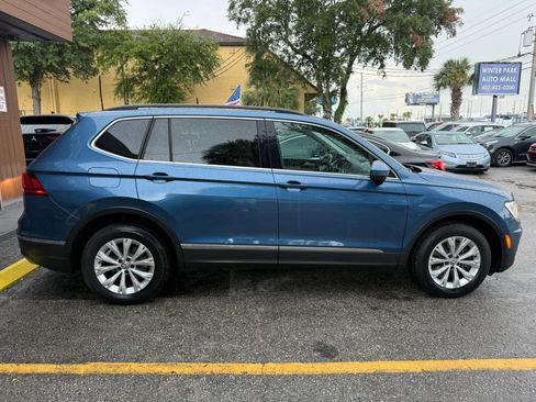 Used 2018 Volkswagen Tiguan SE FWD image 4