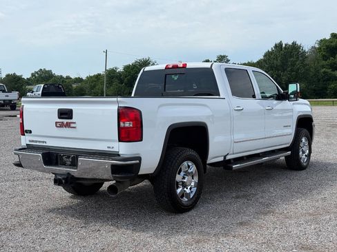 Used 2019 GMC Sierra 3500 SLT w/ Duramax Plus Package AWD/4WD image 5