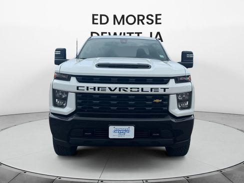 Used 2023 Chevrolet Silverado 2500 Custom w/ Custom Convenience Package AWD/4WD image 8