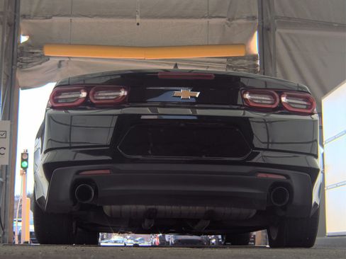 Used 2023 Chevrolet Camaro LT image 10