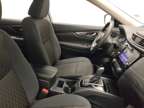 Used 2018 Nissan Rogue S AWD/4WD image 21