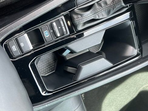 Used 2024 Honda Accord Sport image 33