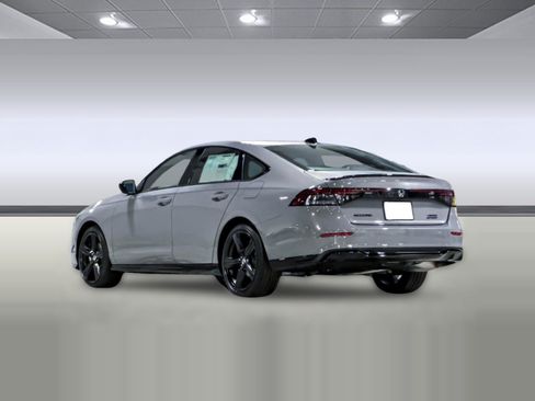 Used 2026 Honda Accord Sport image 3