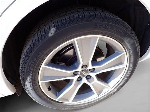 Used 2025 Audi Q5 2.0T Premium image 7