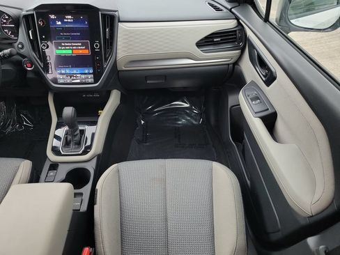 Certified 2025 Subaru Forester Premium AWD/4WD image 15