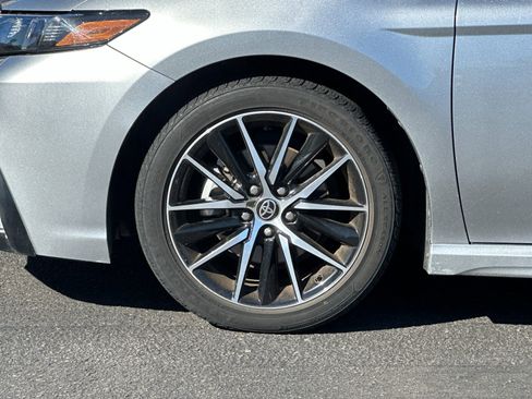 Used 2023 Toyota Camry SE image 22