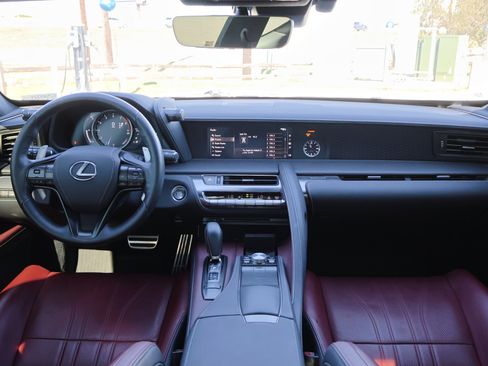 Used 2018 Lexus LC 500 Coupe image 29