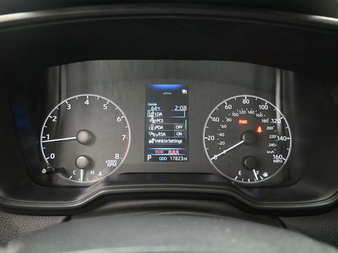 Used 2024 Toyota Corolla LE image 14