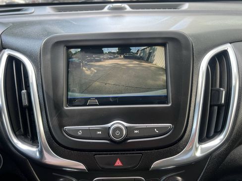 Used 2019 Chevrolet Equinox LT FWD image 35