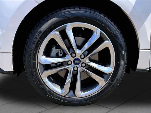 Used 2015 Ford Edge Sport w/ Equipment Group 401A AWD/4WD image 10