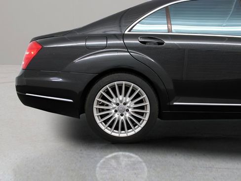 Used 2010 Mercedes-Benz S 550 image 14