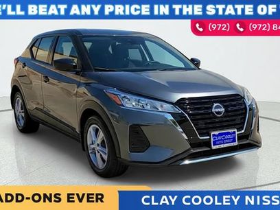 Certified 2025 Nissan Kicks Play S