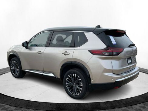 New 2026 Nissan Rogue Platinum image 3