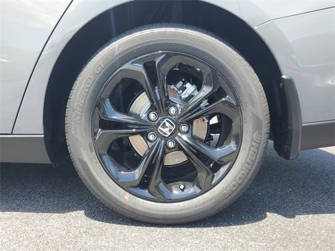 New 2025 Honda Accord SE image 7