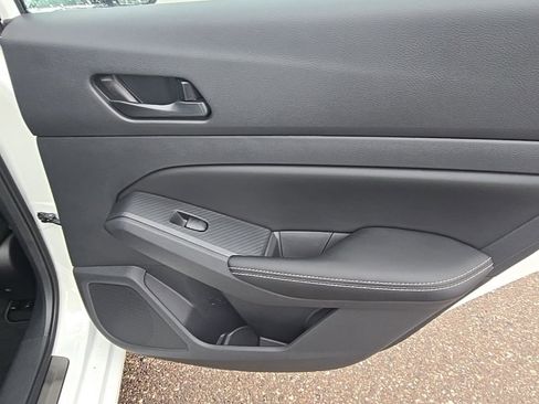 New 2025 Nissan Altima 2.5 SV image 28