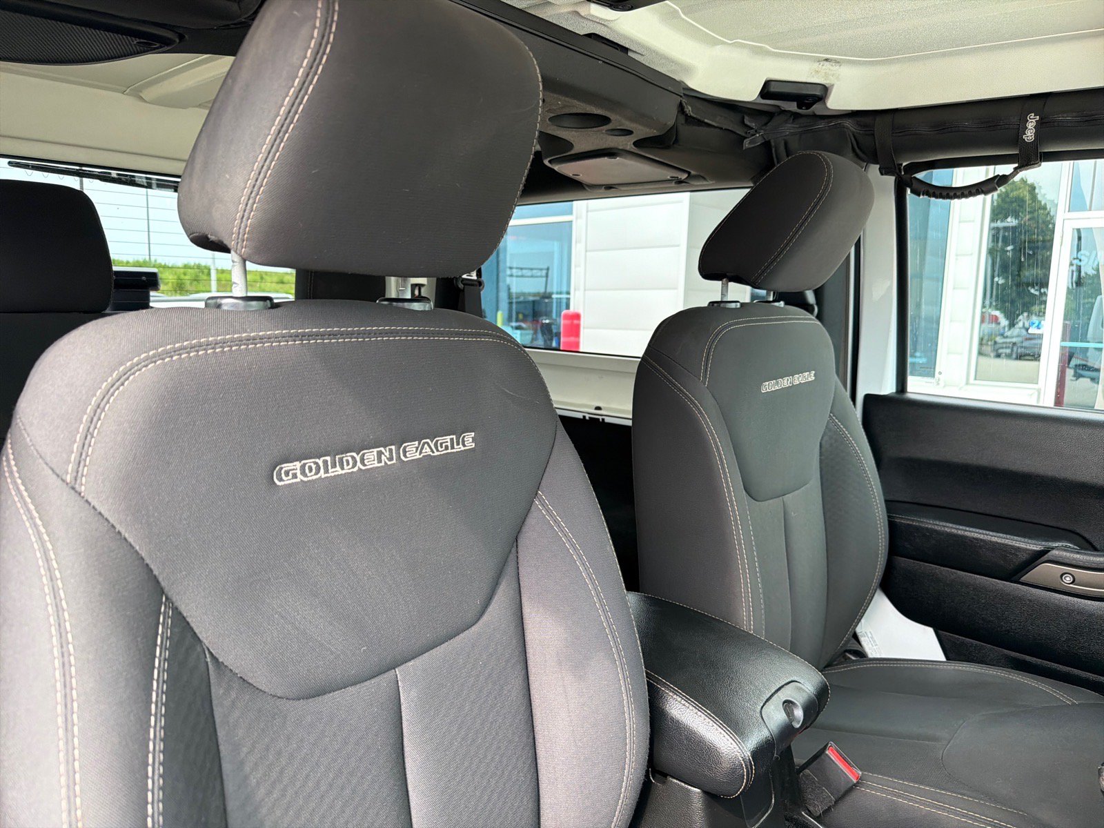 Used 2018 Jeep Wrangler Sport AWD/4WD image 25