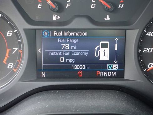 Used 2021 Chevrolet Camaro LT w/ RS Package image 18