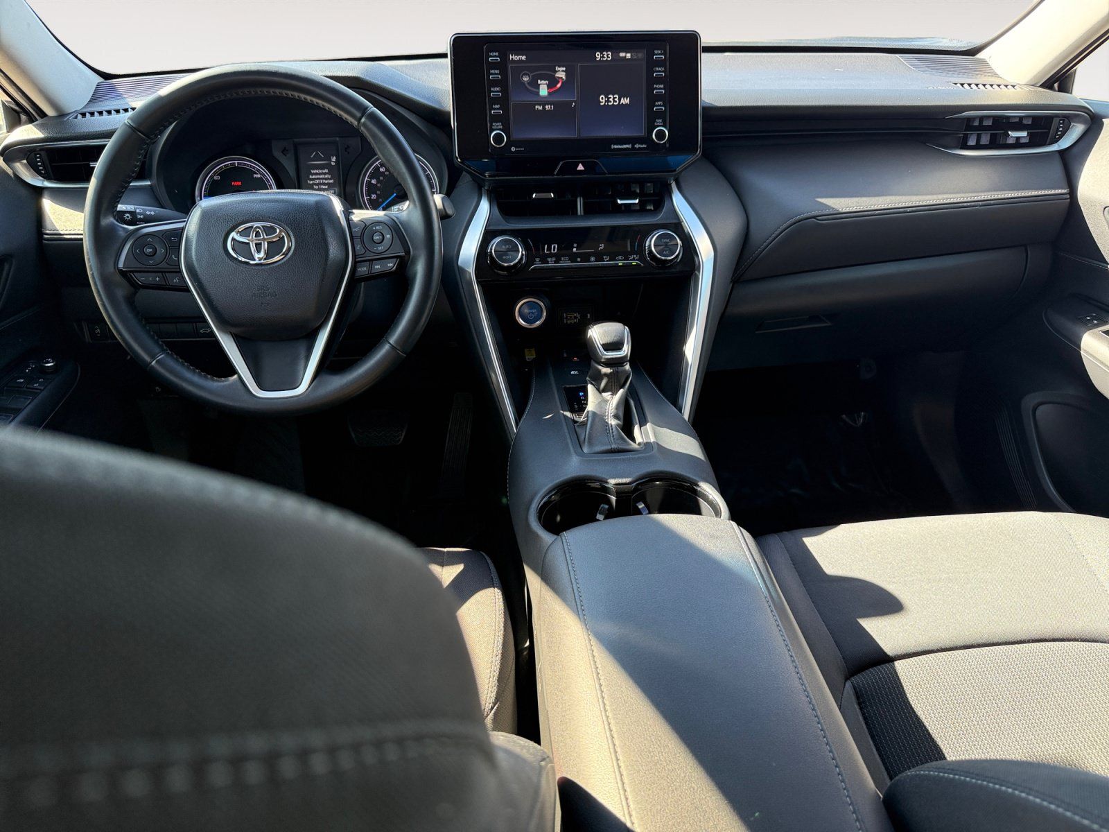Used 2022 Toyota Venza LE AWD/4WD image 15