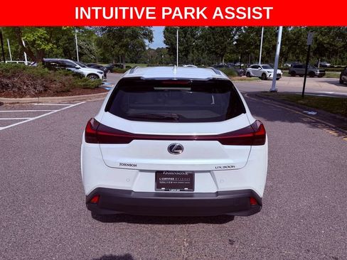 Certified 2025 Lexus UX 300h FWD w/ Accessory Package (Z1) image 6