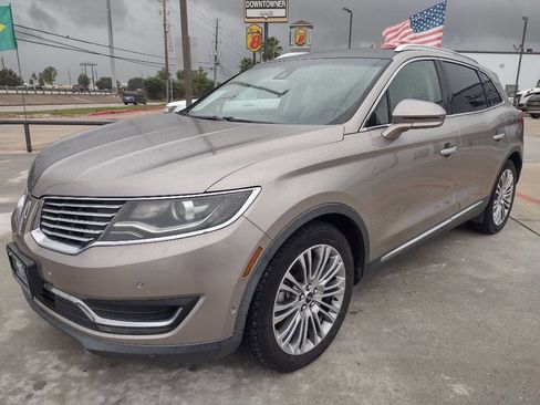 Used 2018 Lincoln MKX Reserve image 3