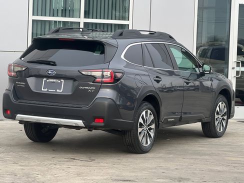 Used 2024 Subaru Outback Limited XT image 4