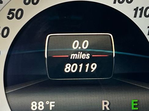 Used 2015 Mercedes-Benz E 550 Cabriolet image 21