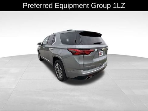 Used 2023 Chevrolet Traverse Premier AWD/4WD image 5