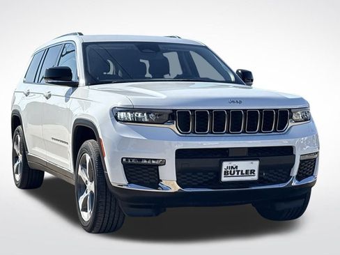 Used 2024 Jeep Grand Cherokee L Limited image 9