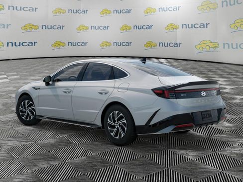New 2026 Hyundai Sonata Blue FWD image 5