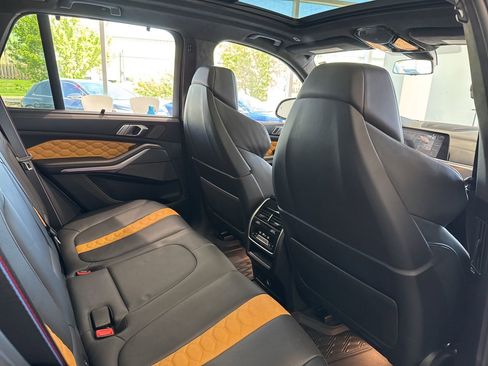 Used 2022 BMW X5 M w/ Competition Package AWD/4WD image 46