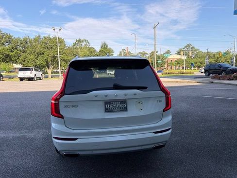 Used 2021 Volvo XC90 T5 Momentum FWD image 6