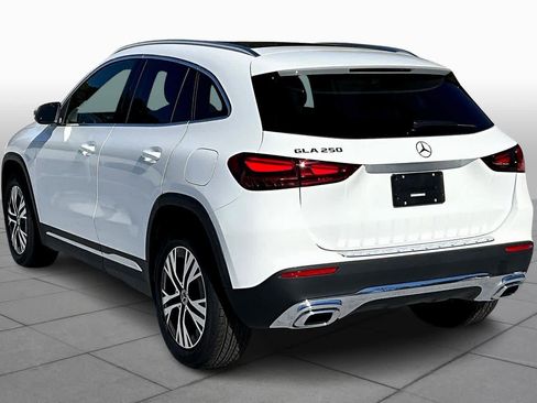 Used 2026 Mercedes-Benz GLA 250 image 11