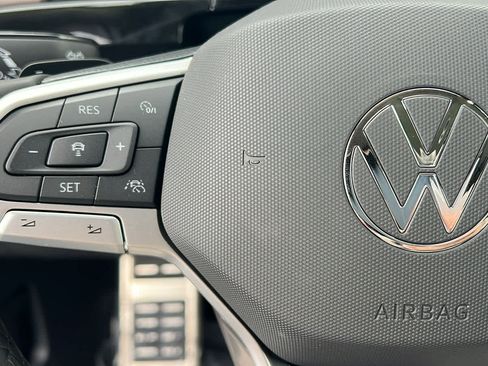 New 2026 Volkswagen Atlas SEL Premium R-Line image 19