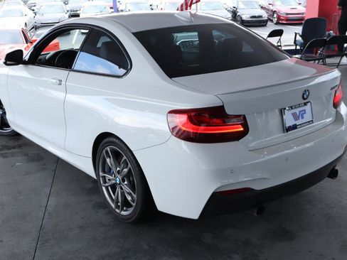 Used 2015 BMW M235i Coupe RWD image 7
