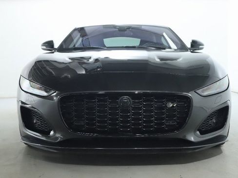 Used 2024 Jaguar F-TYPE R image 13