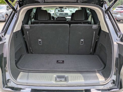 Used 2026 INFINITI QX60 Pure w/ Cargo Package FWD image 13