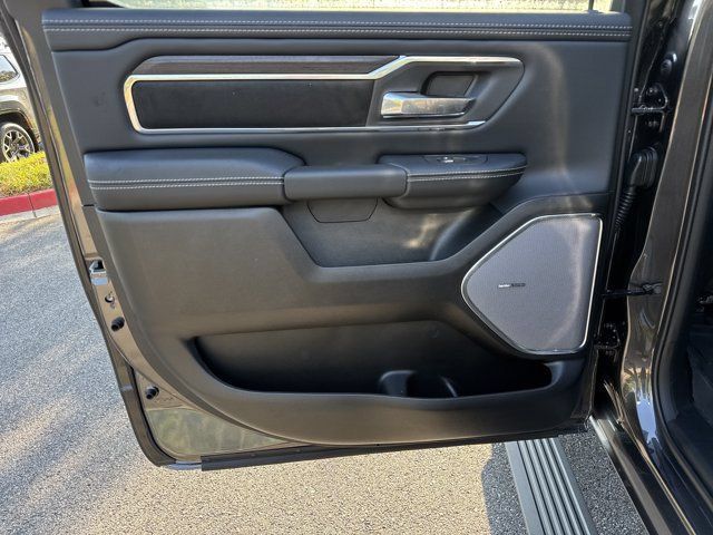 New 2027 RAM 1500 Laramie AWD/4WD image 21