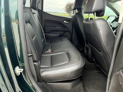 Used 2016 GMC Canyon SLT w/ Driver Alert Package RWD image 17