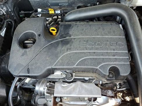 Used 2026 Chevrolet Equinox LT FWD image 28
