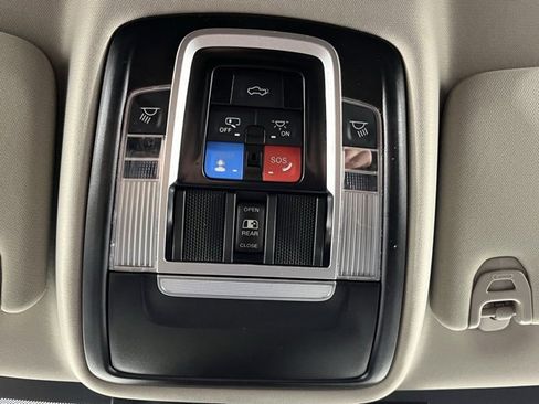 Used 2024 RAM 2500 Laramie w/ Safety Group image 19