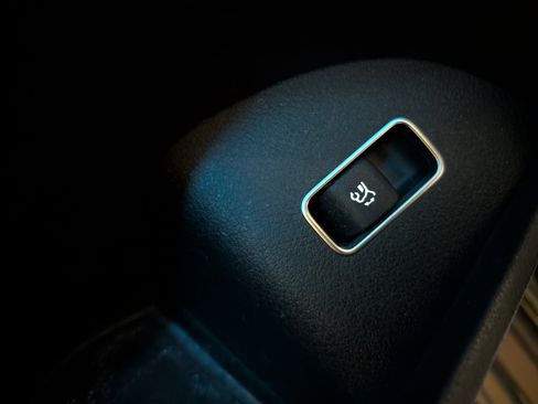 Used 2024 Mercedes-Benz GLS 63 AMG 4MATIC image 20