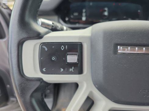 Used 2022 Land Rover Defender 110 SE AWD/4WD image 34